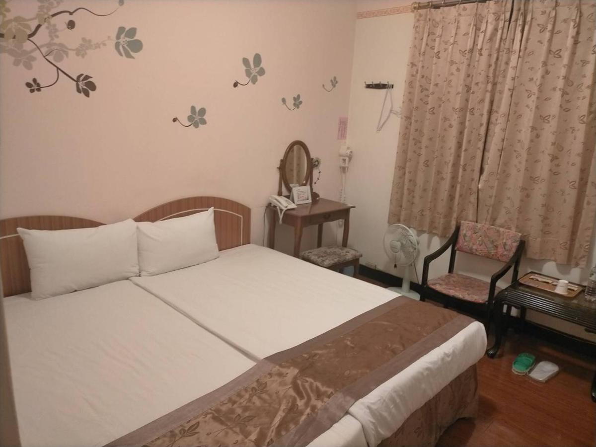 Taichung Hall Aparthotel Esterno foto