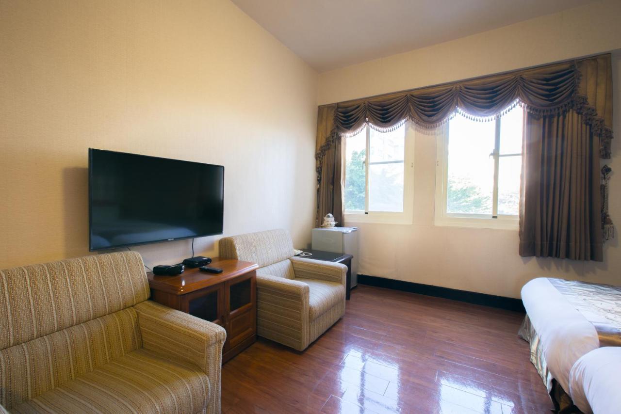 Taichung Hall Aparthotel Esterno foto