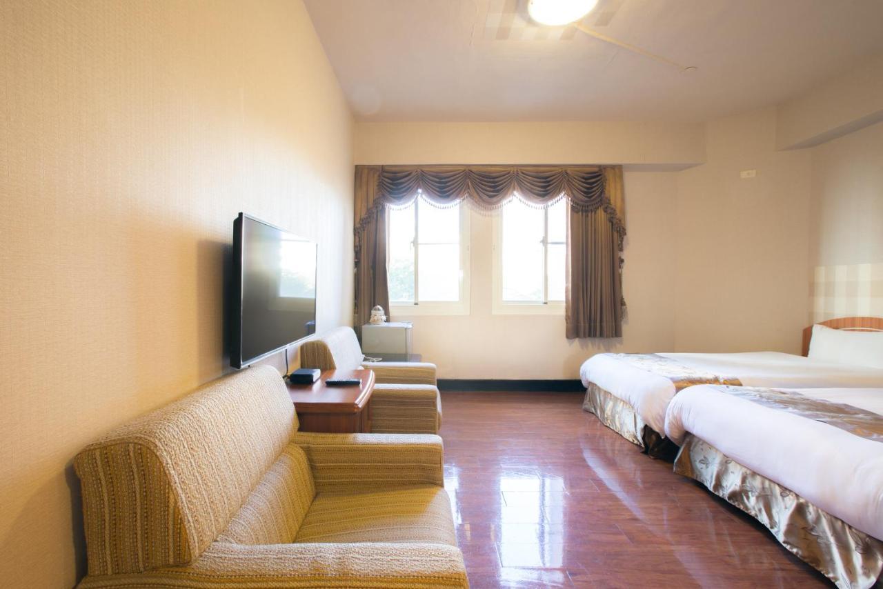 Taichung Hall Aparthotel Esterno foto