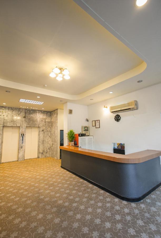 Taichung Hall Aparthotel Esterno foto
