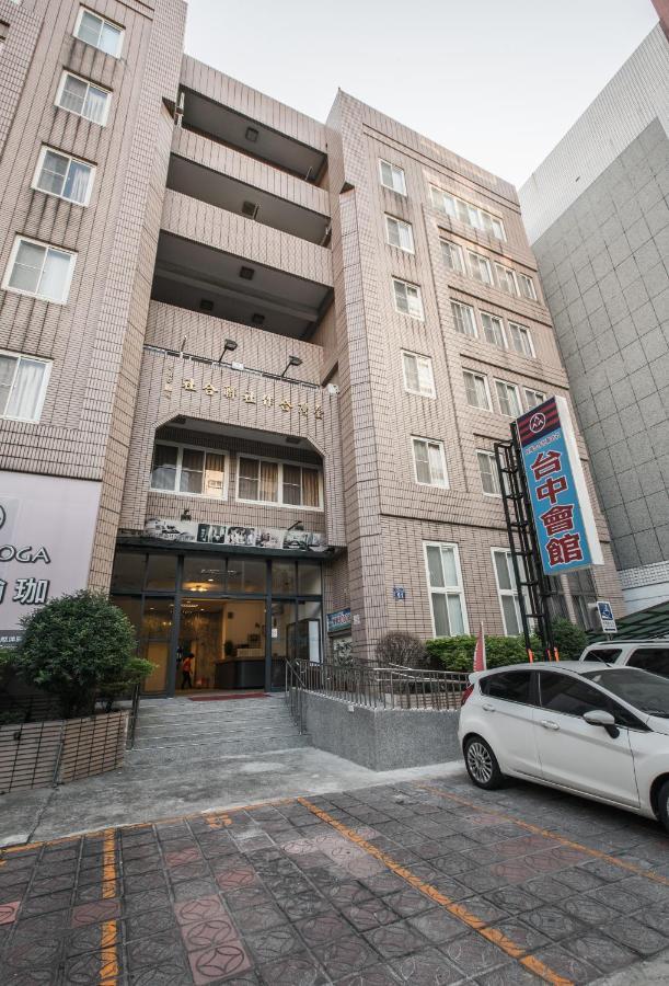 Taichung Hall Aparthotel Esterno foto